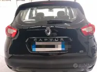 Usata Renault Captur 90 CV (66 kW) 2016 Nero SUV