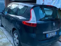 Usata Renault Grand Scénic II 2009 Grigio Monovolume