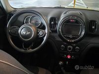 Usado Mini Cooper 136 HP (100 kW) 2017 Cinzento Citadino