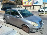 Usata Lancia Ypsilon 80 CV (58 kW) 2004 Utilitaria