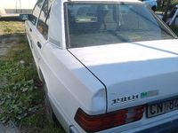 Usata Mercedes 190 75 CV (55 kW) 1992 Bianco Berlina