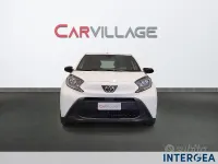 Usata Toyota Aygo X Active 72 CV (52 kW) 2025 Bianco SUV