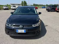 Usata VW Polo Style 95 CV (69 kW) 2024 Nero Utilitaria