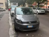 Usata VW Touran 105 CV (77 kW) 2011 Grigio Monovolume