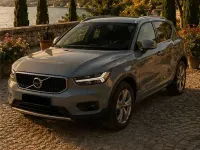 Usata Volvo XC40 Business Edition 150 CV (110 kW) 2020 Grigio SUV