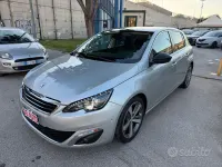 Usata Peugeot 308 GT-line 120 CV (88 kW) 2017 Grigio Berlina