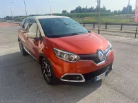 Usata Renault Captur Intens 120 CV (88 kW) 2016 Arancione SUV