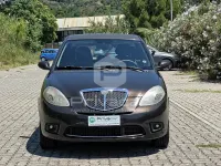 Usata Lancia Ypsilon 75 CV (55 kW) 2007 Viola Utilitaria
