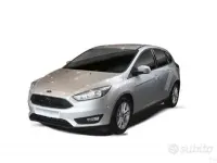 Usata Ford Focus ST-Line 120 CV (88 kW) 2017 Bianco Berlina