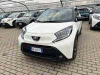 Nuova Toyota Aygo X Trend 116 CV (85 kW) 2025 Bianco tetto nero SUV