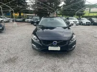 Usata Volvo V60 Ocean Race 120 CV (88 kW) 2016 Bluazzurro Station wagon