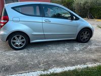 Usata Mercedes A180 95 CV (69 kW) 2006 Coupé
