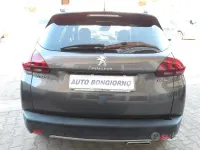 Używany Peugeot 2008 GT-line 110 KM (80 kW) 2018 Szary SUV