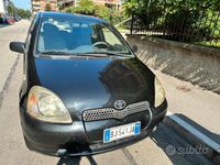 usata Toyota Yaris 1.3 Luna anno 2000