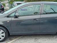 Usata Opel Corsa Edition 75 CV (55 kW) 2014 Grigio Berlina