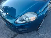 Usata Fiat Punto Lounge 77 CV (56 kW) 2014 Utilitaria