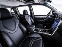 Nuova DR DR2 136 CV (100 kW) 2025 Nero Utilitaria