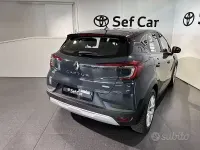 Usata Renault Captur Intens 143 CV (105 kW) 2022 Grigio SUV