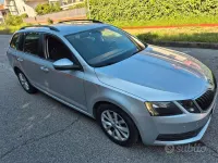 Occasion Skoda Octavia Executive 116 ch (85 kW) 2018 Gris Break