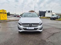 Käytetty Mercedes B180 Premium 109 HP (80 kW) 2017 Harmaa Tila-auto