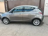 Usata Lancia Ypsilon 60 CV (44 kW) 2016 Grigio Utilitaria