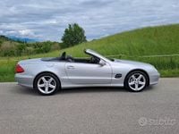 Usata Mercedes SL500 306 CV (225 kW) 2002 Argento Cabrio