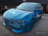 Usata Alfa Romeo Junior 145 CV (106 kW) 2025 Blu/azzurro SUV