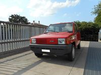 Usata Fiat Panda 30 CV (22 kW) 1982 Rosso Utilitaria