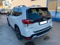 Usata Subaru Forester Premium 150 CV (110 kW) 2022 Bianco SUV
