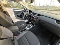 Usata Skoda Octavia G-TEC Ambition 131 CV (96 kW) 2020 Bianco Station wagon