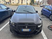 Usata Peugeot 208 Allure 101 CV (74 kW) 2024 Nero Utilitaria