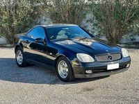 Usata Mercedes SLK200 136 CV (100 kW) 1998 Nero Cabrio