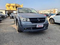 Usata Dodge Journey SE 140 CV (102 kW) 2009 Grigio SUV