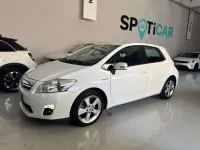 Usata Toyota Auris Hybrid Executive 136 CV (100 kW) 2011 Bianco Berlina