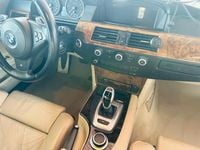 Usata BMW 530 M Sport 235 CV (172 kW) 2007 Nero Station wagon