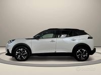 Usata Peugeot e-2008 GT 100 kW (136 CV) 2021 Bianco / perlato SUV