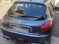 usata Peugeot 206 1.4 HDI anno 2007 cinque porte