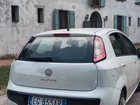 Usata Fiat Punto 77 CV (56 kW) 2011 Utilitaria