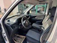 Usata Fiat Doblò Lounge 105 CV (77 kW) 2022 Grigio Monovolume