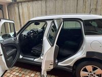 Usata Mini One D Business 90 CV (66 kW) 2014 Bianco Utilitaria