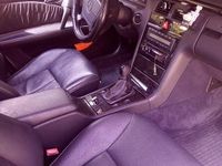 Usata Mercedes E200 186 CV (136 kW) 1998 Grigio Berlina