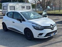 Second-hand Renault Clio IV 64 CP (47 kW) 2018 Other Berlinǎ