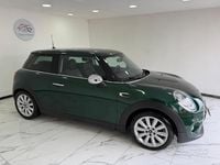 Occasion Mini Cooper D 116 ch (85 kW) 2015 Vert Citadine