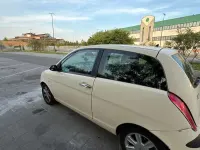 Usata Lancia Ypsilon 60 CV (44 kW) 2004 Utilitaria
