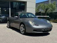 Usata Porsche 911 Carrera 4 300 CV (220 kW) 2001 Grigio Coupé