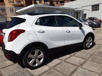Usata Opel Mokka 116 CV (85 kW) 2014 Bianco SUV