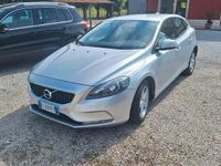 Usata Volvo V40 R-Design 120 CV (88 kW) 2017 Grigio Station wagon