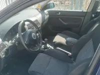 Usata VW Golf IV 105 CV (77 kW) 2001 Berlina