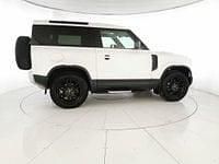 Usata Land Rover Defender SE 200 CV (147 kW) 2023 Bianco SUV