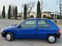 Usata Peugeot 106 50 CV (36 kW) 1997 Blu/azzurro Utilitaria
